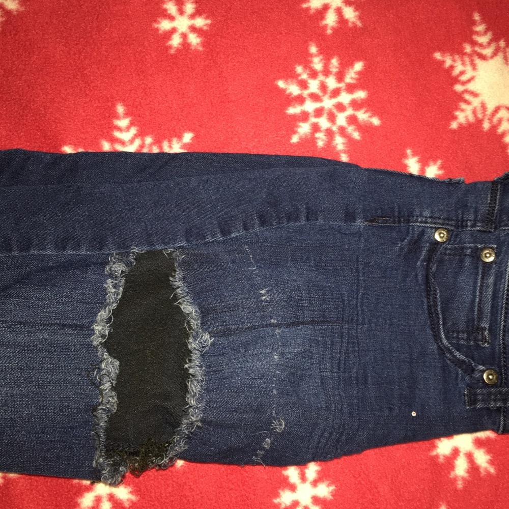 **PRICES NEGOTIABLE** dark wash jeans